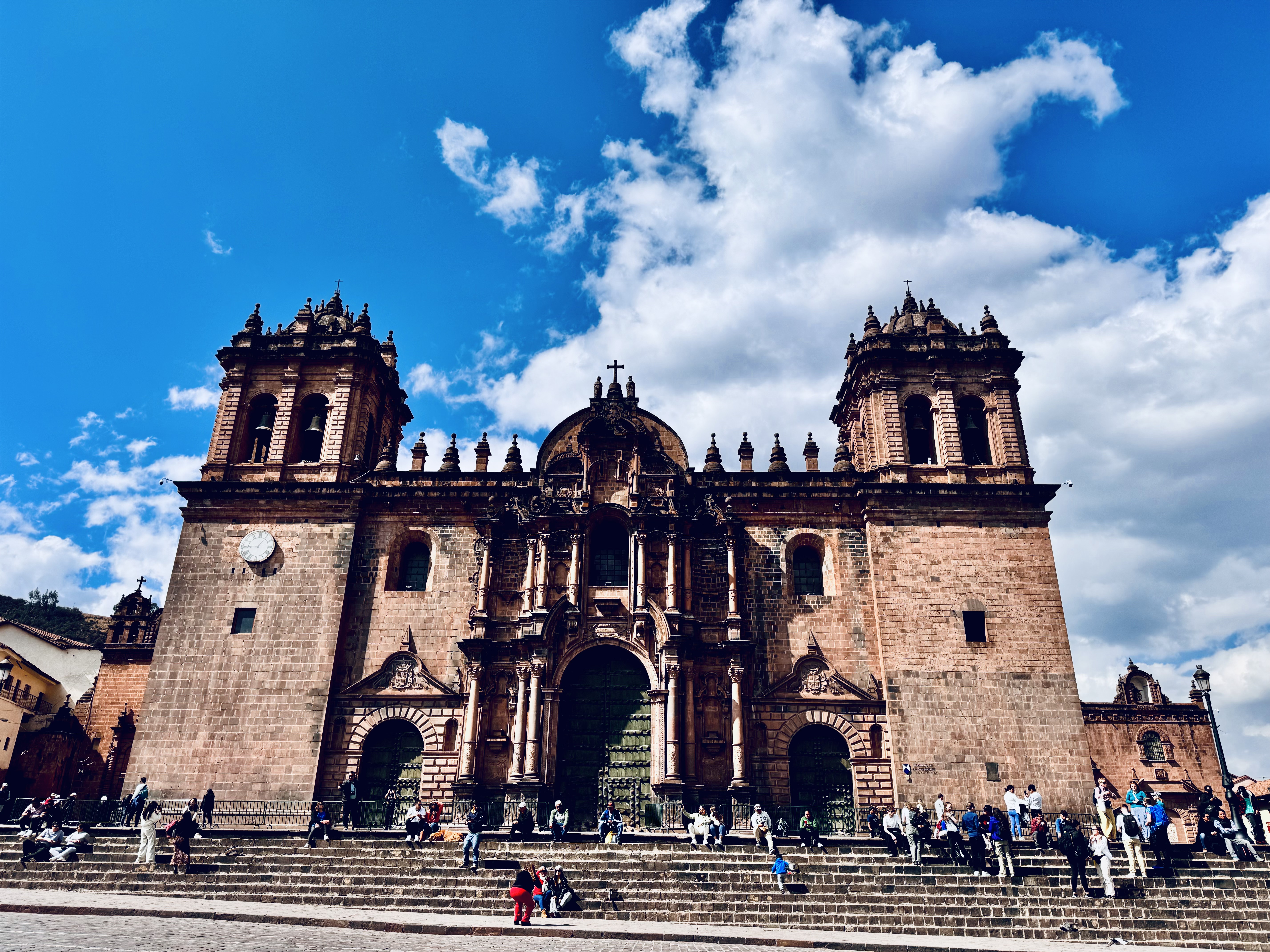 Best things to do in Cusco -Plaza de Armas