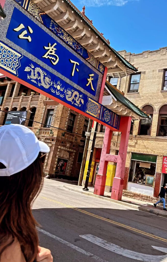 Things to Do in Chicago - Visit Chinatown