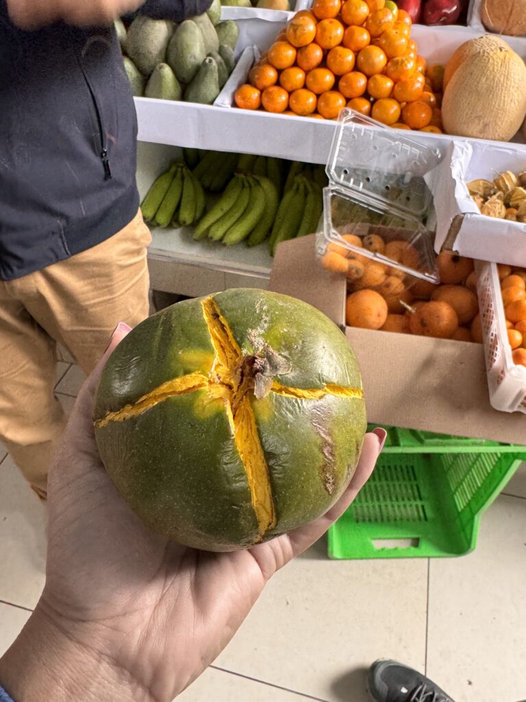 One day in Lima - Fruit tasting 