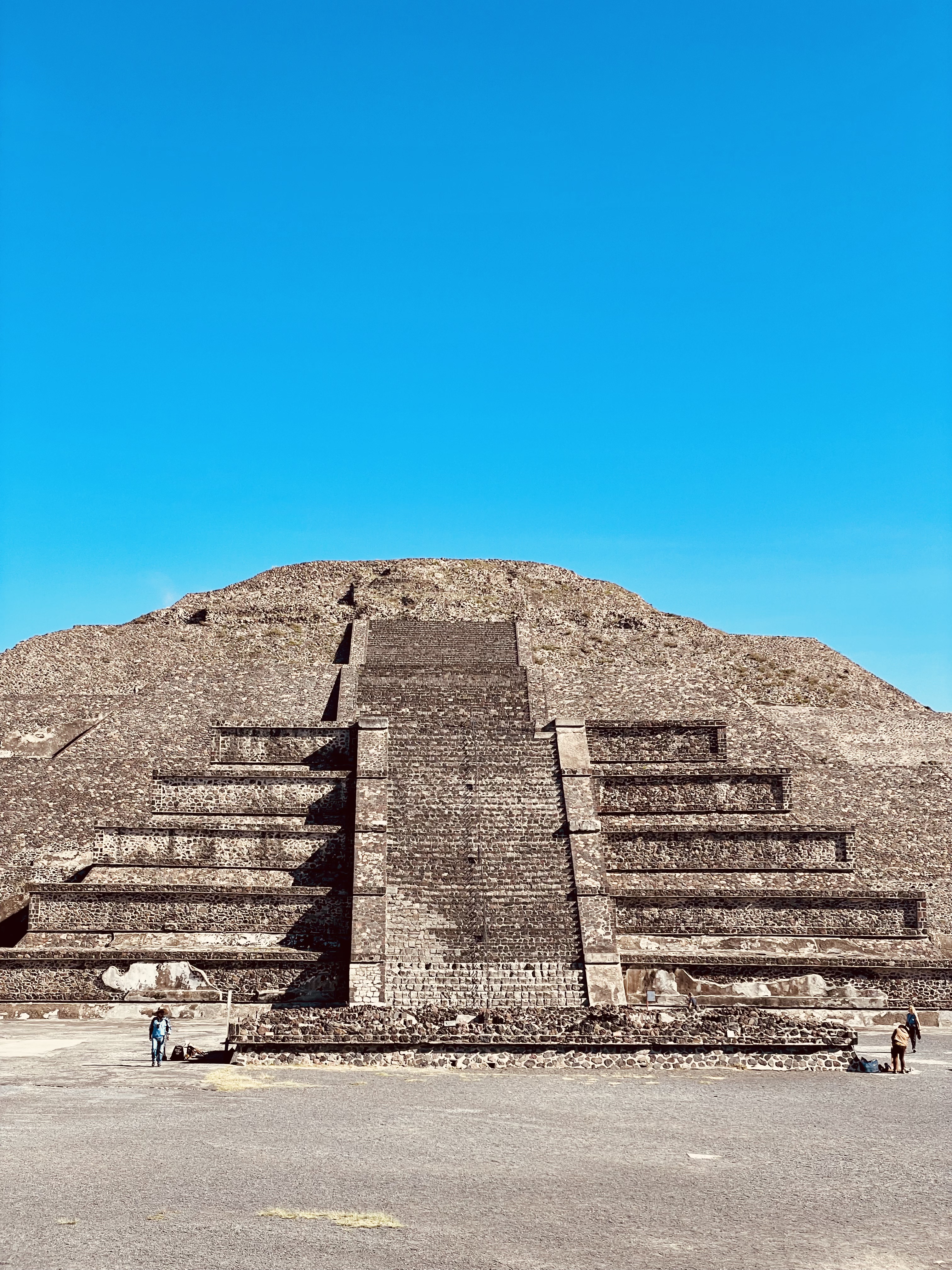 Mexico City Travel Guide- Teotihuacan Pyramids