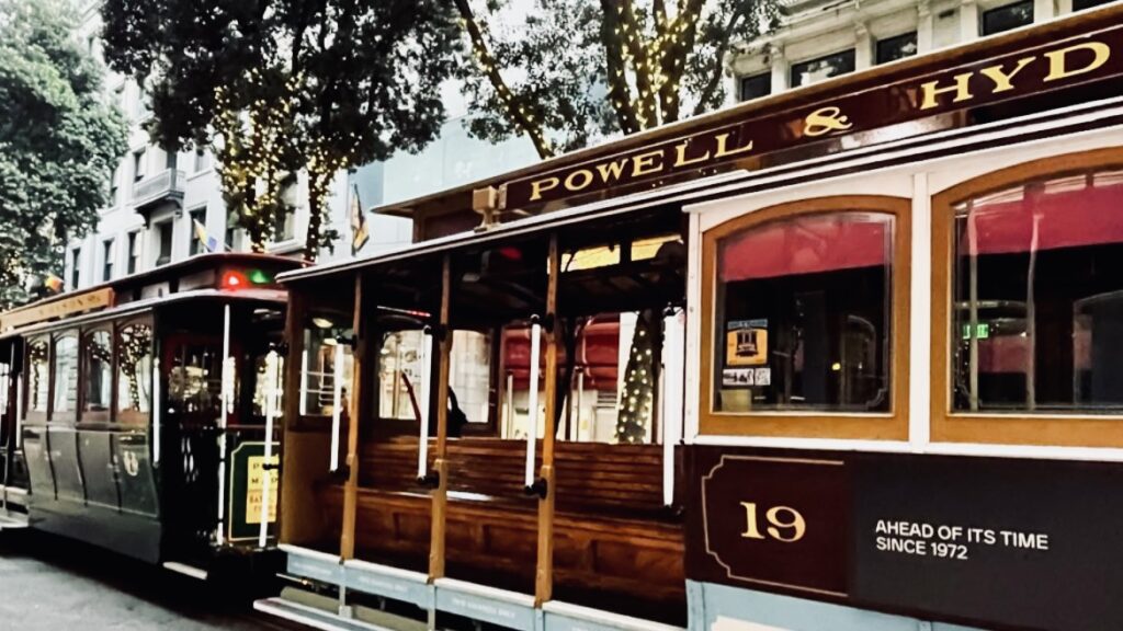 Unique things to Do in San Francisco - ride cable car